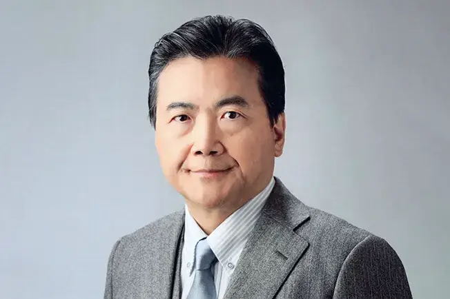 代表取締役CEO (最高経営責任者) 伊東 忍(医学博士)